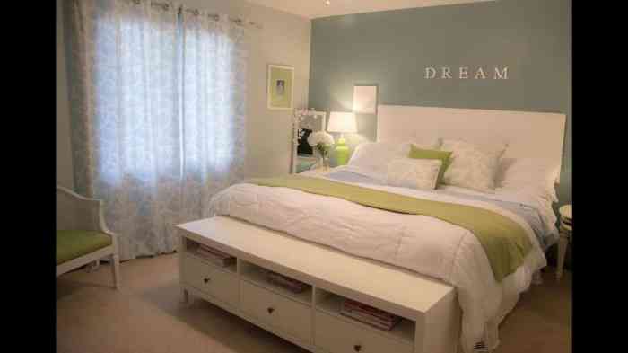 How to decorate a bedroom in cheap