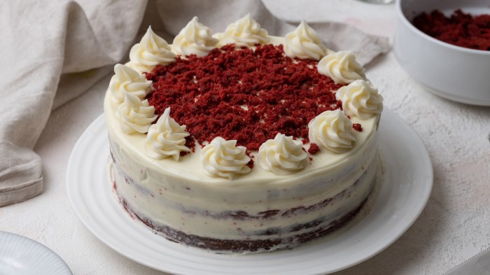 What do you decorate red velvet cake with