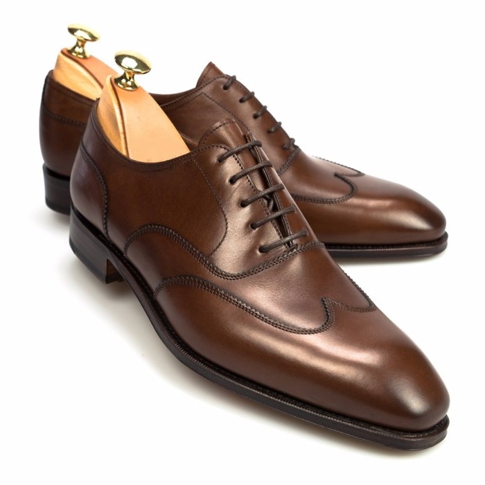 Wingtip dress shoes for men