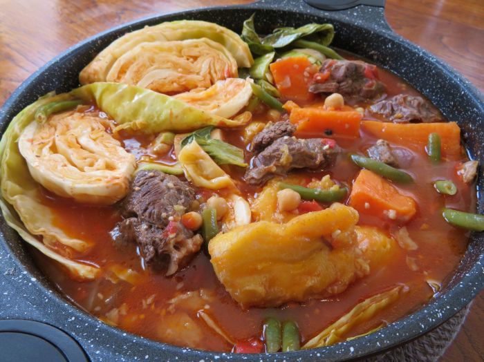 How to cook pochero filipino style