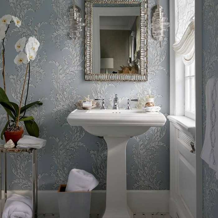 How to decorate powder room